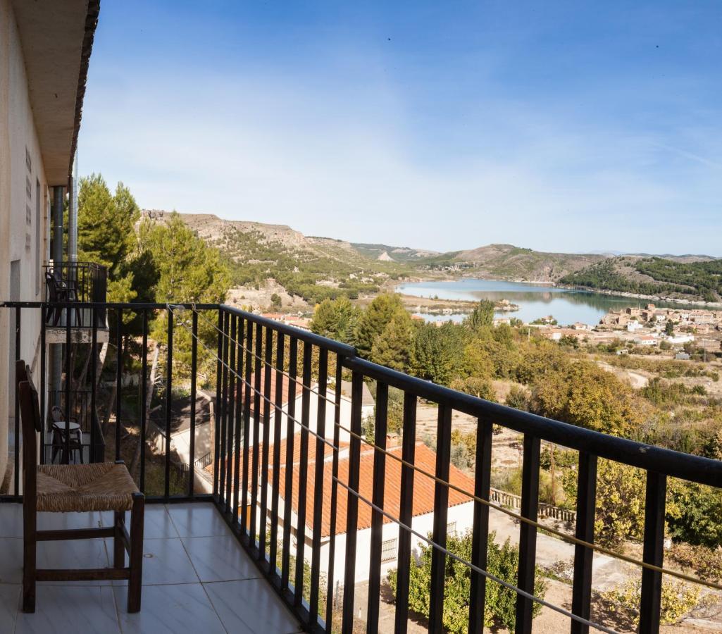 Apartamentos Rurales La Posada De Donato Nuévalos Exterior foto